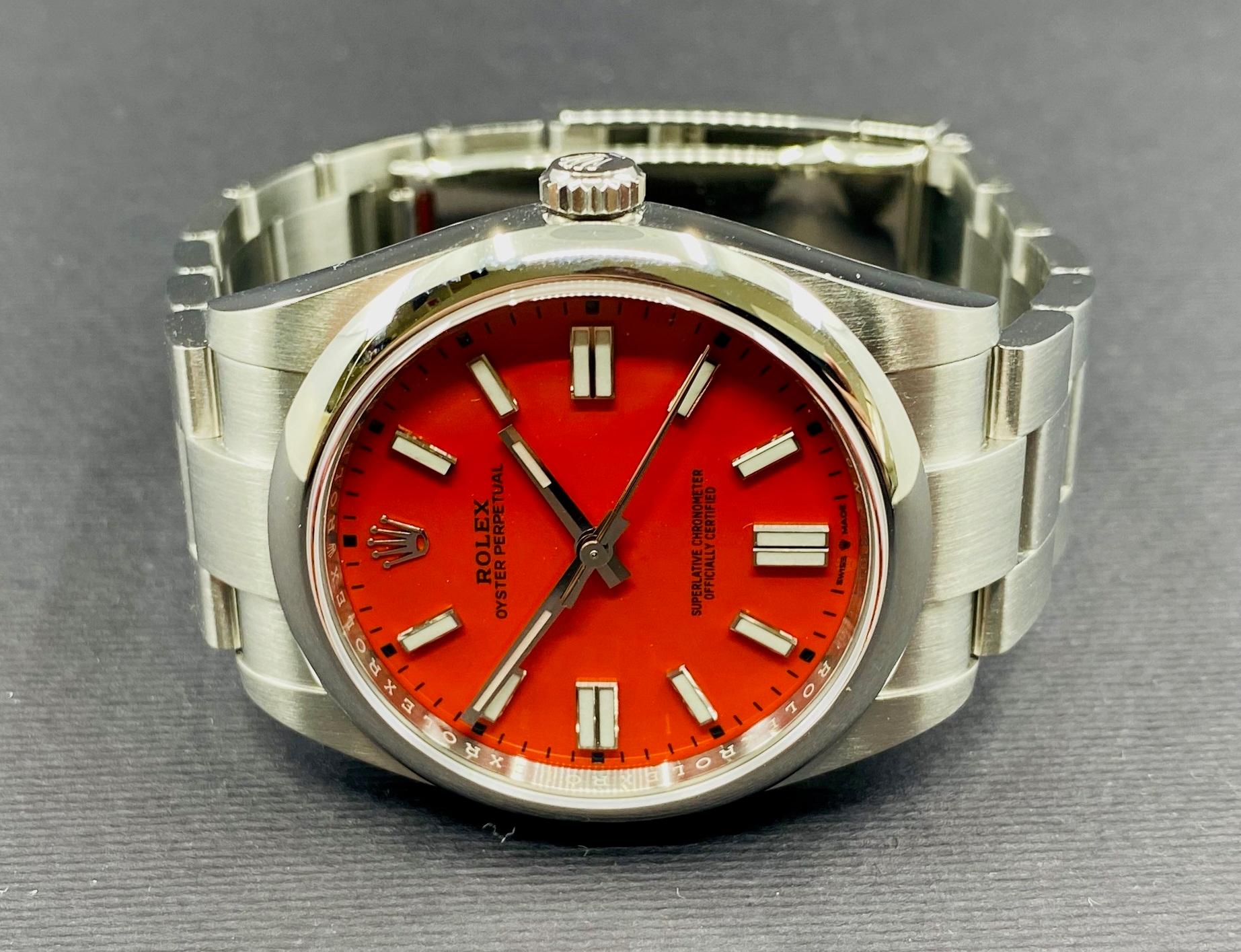 Oyster Perpetual Stainless Steel Red Dial - 124300
