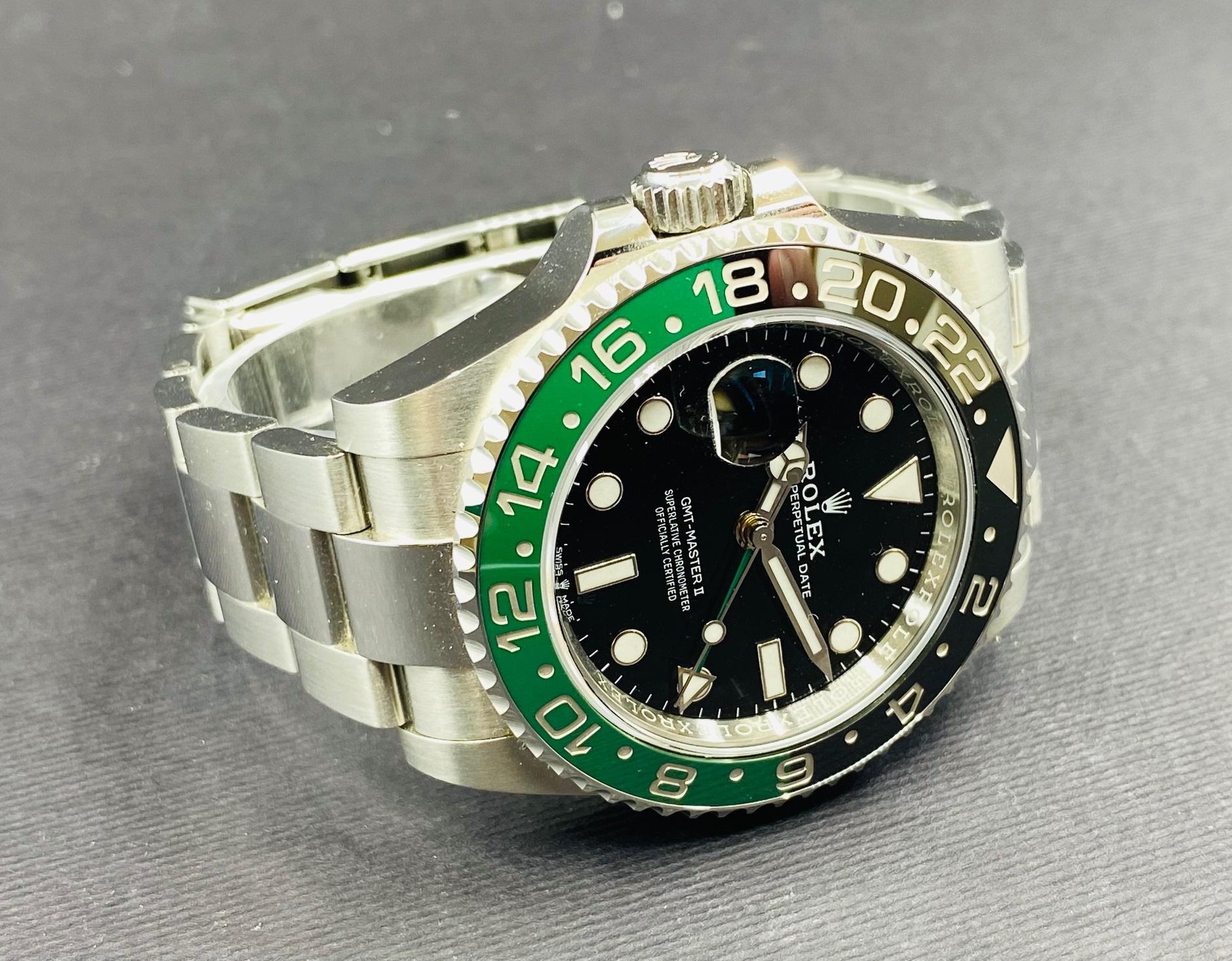 GMT Master II Black Dial Stainless Steel - 126720VTNR