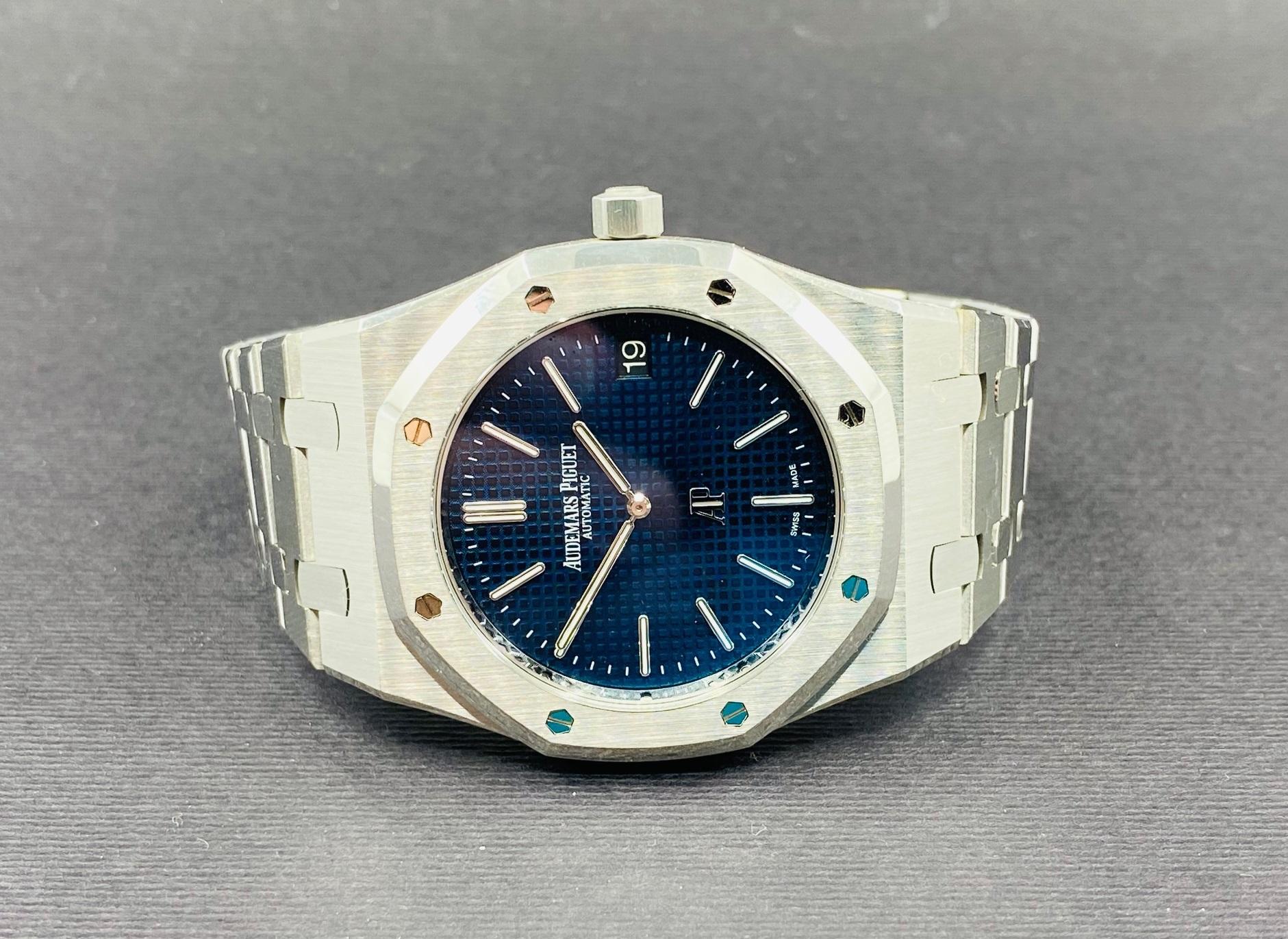 Royal Oak Extra-Thin Steel Blue Dial - 15202ST.OO.1240ST.01