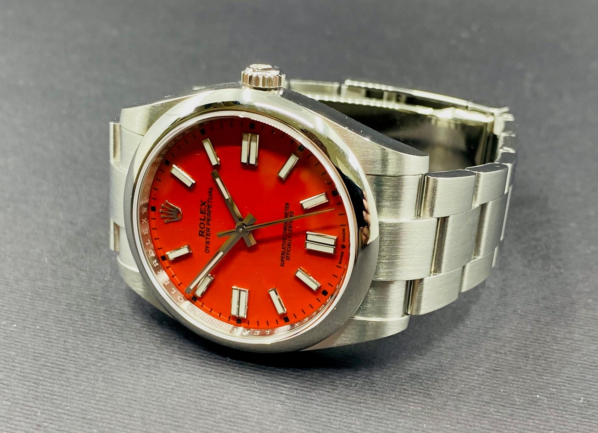 Oyster Perpetual Stainless Steel Red Dial - 124300