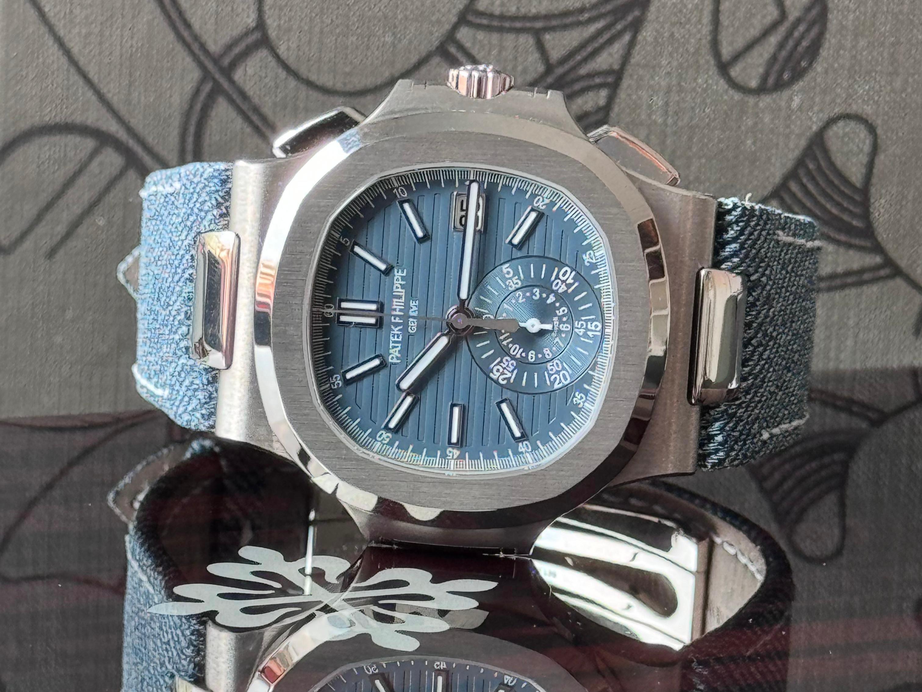 Nautilus Flyback Chronograph White Gold - 5980/60G