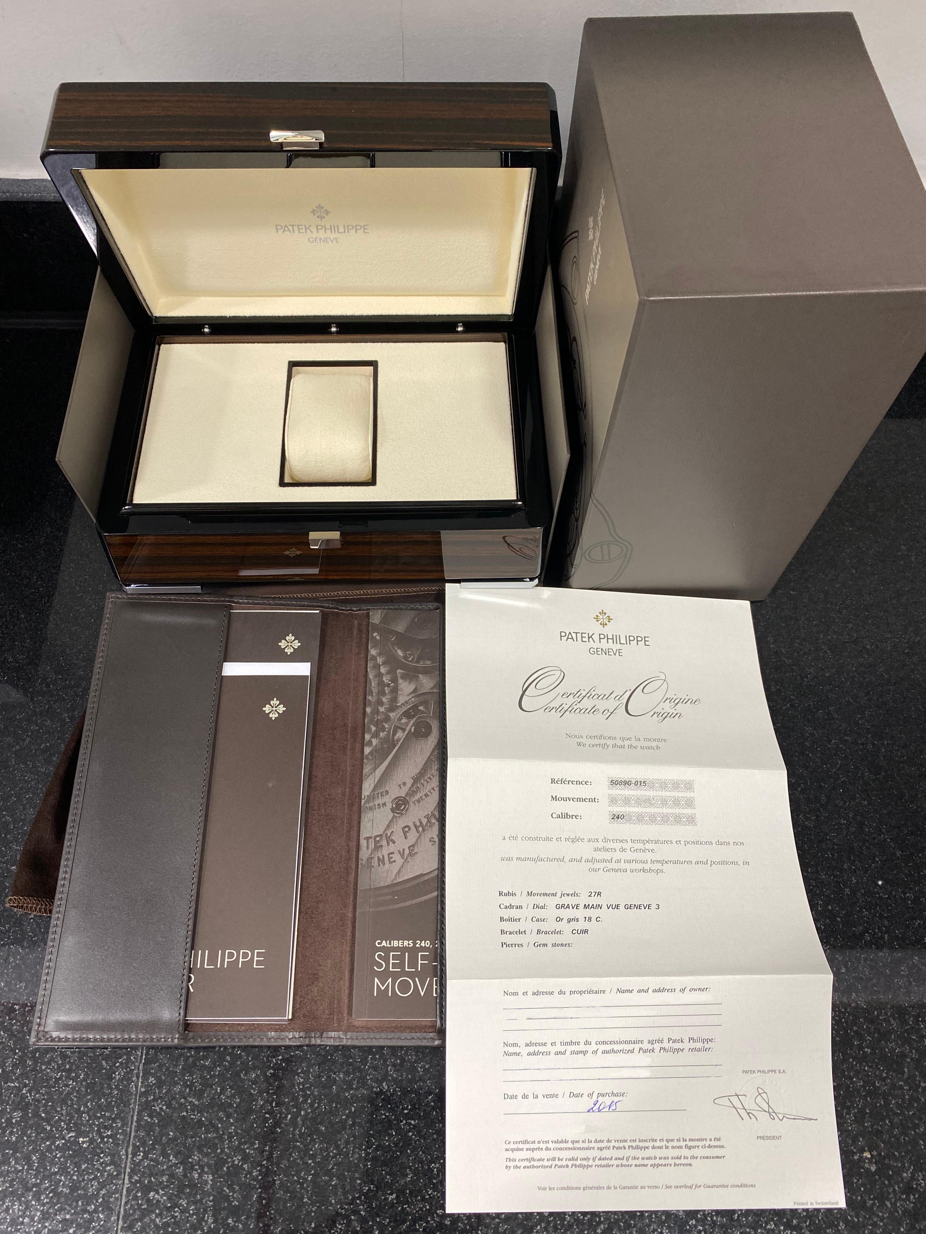 Calatrava Breeze and Storm White Gold Double Sealed - 5089G-015 