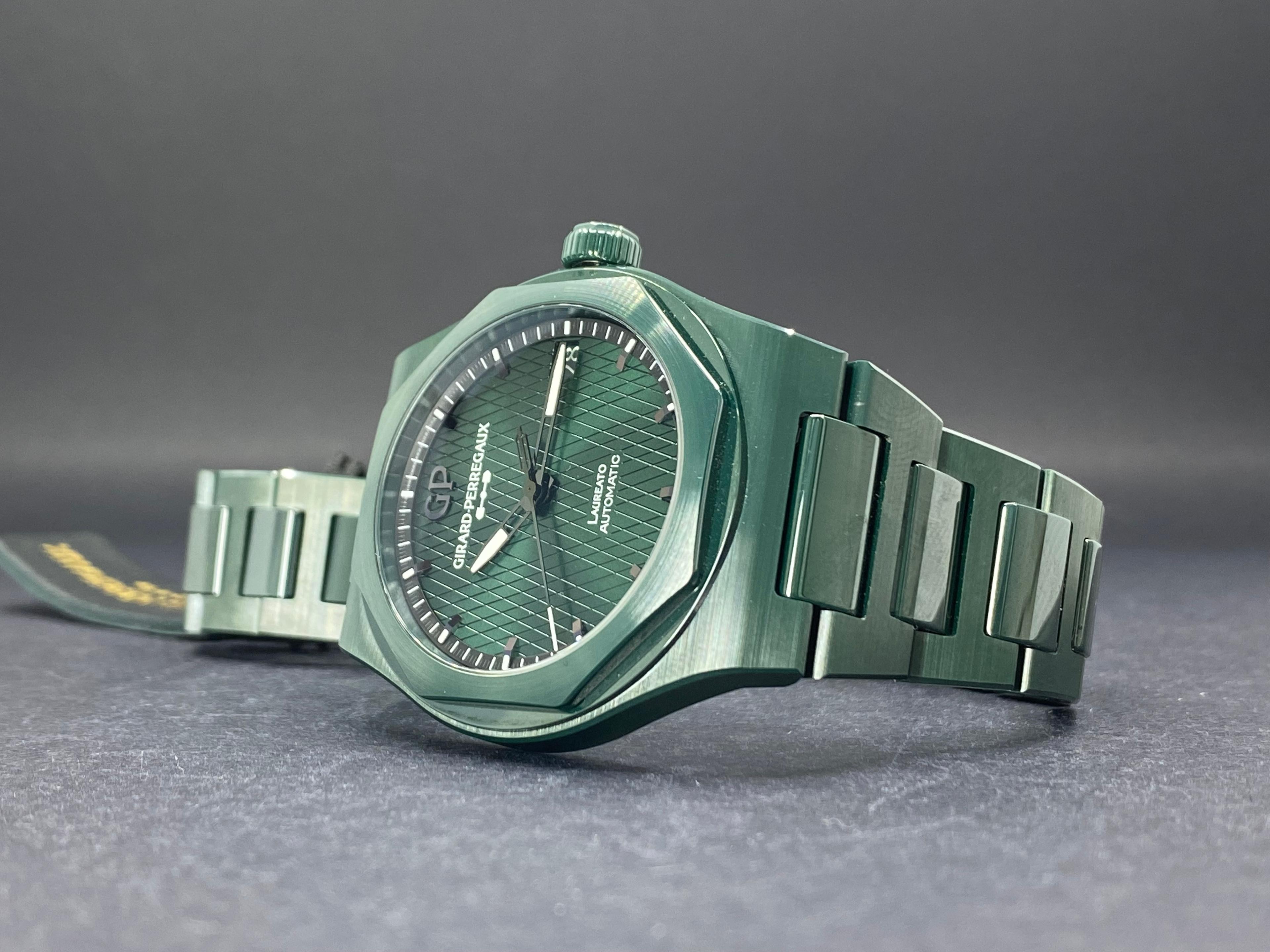 Laureato Aston Martin Green Ceramic Limited Edition - 81010-32-3081-1CX