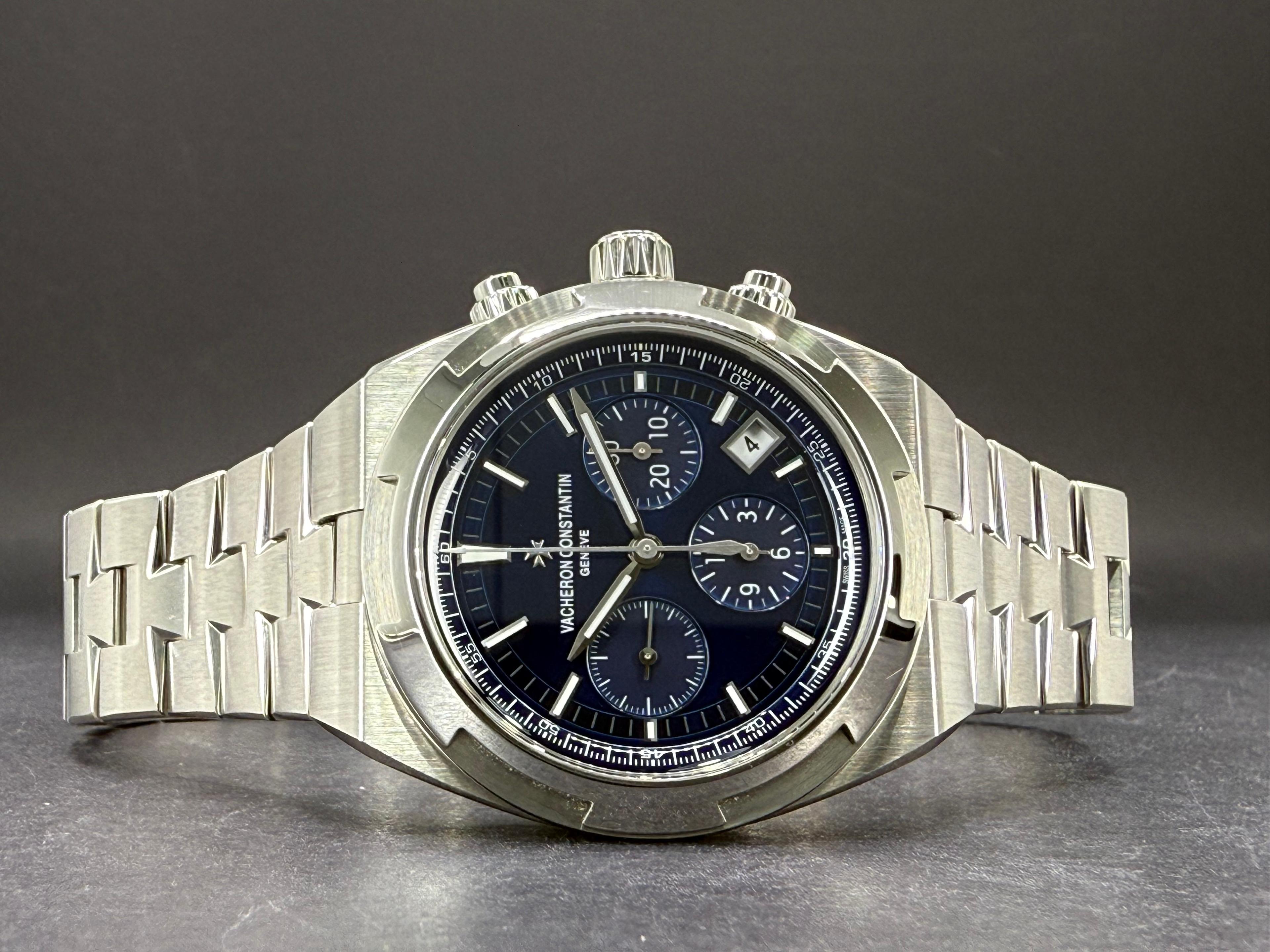  Overseas Chronograph Steel Blue Dial - 5500V/110A-B148