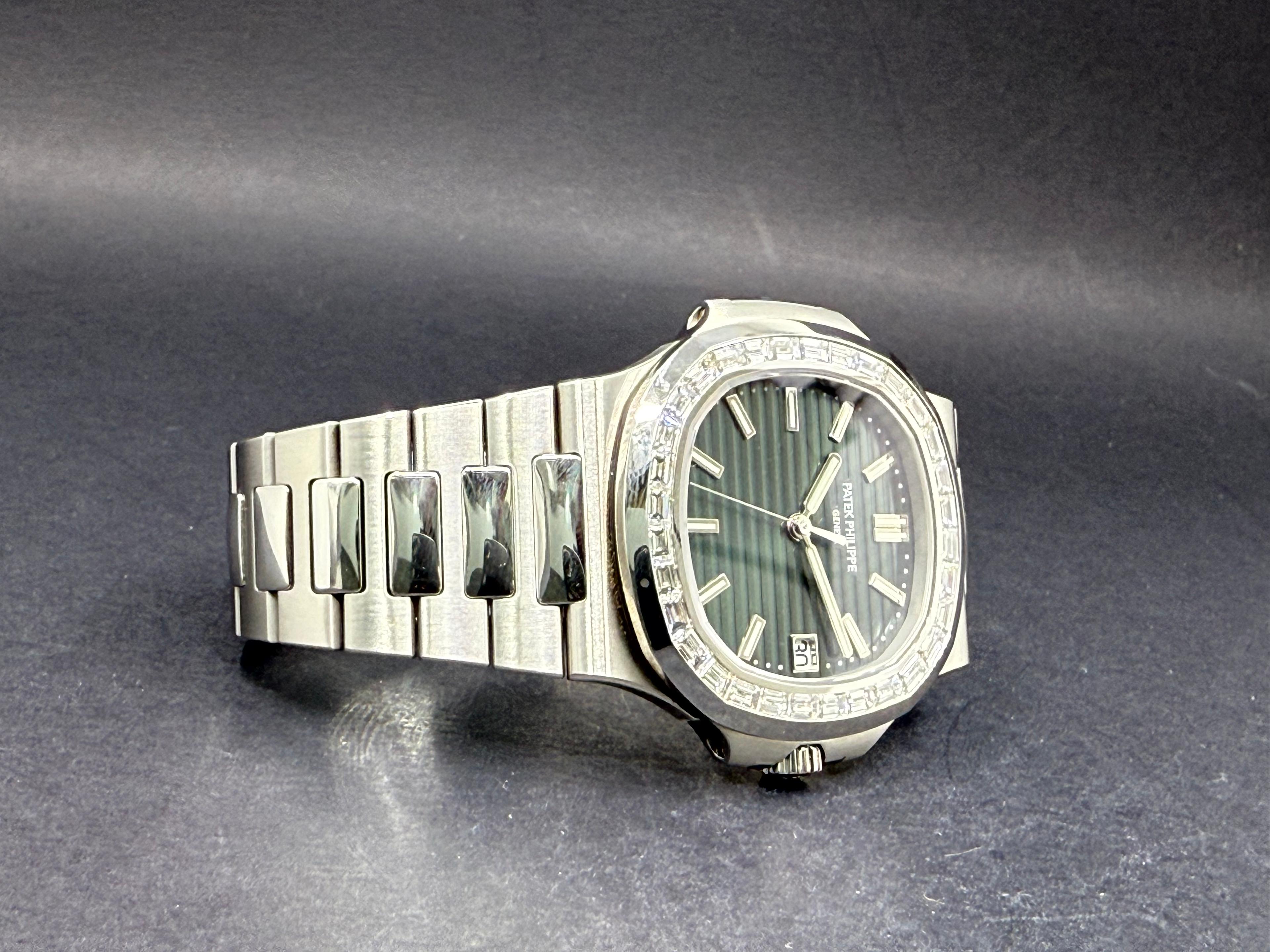 Nautilus Baguette Diamonds Steel Green Dial - 5711/1300A-001